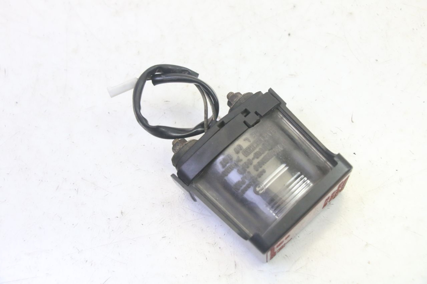photo de LUZ MATRICULA SUZUKI DL V STROM 1000 (2002 - 2007) - Detalle de la pieza