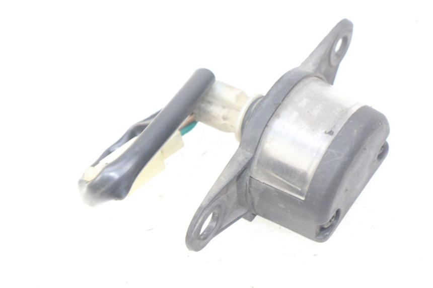 photo de ILUMINACIóN DE MATRíCULA HONDA FES PANTHEON 2T 125 (1998 - 2002)