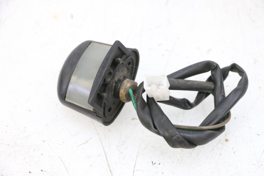 photo de LUZ MATRICULA JM MOTORS GTS 125 (2015 - 2019) - Primer plano técnico