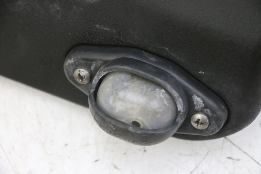 photo de LUZ MATRICULA PIAGGIO MP3 LT 300 (2010 - 2016) - Detalle de la pieza
