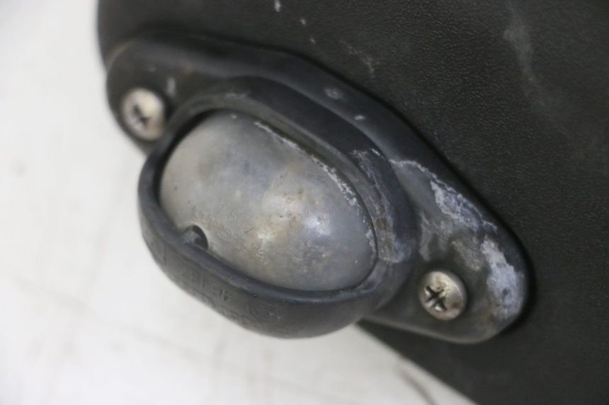 photo de LUZ MATRICULA PIAGGIO MP3 LT 300 (2010 - 2016) - Zoom estado de uso