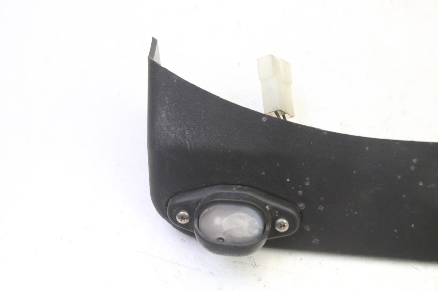 photo de LUZ MATRICULA PIAGGIO MP3 RL 250 (2007 - 2010)