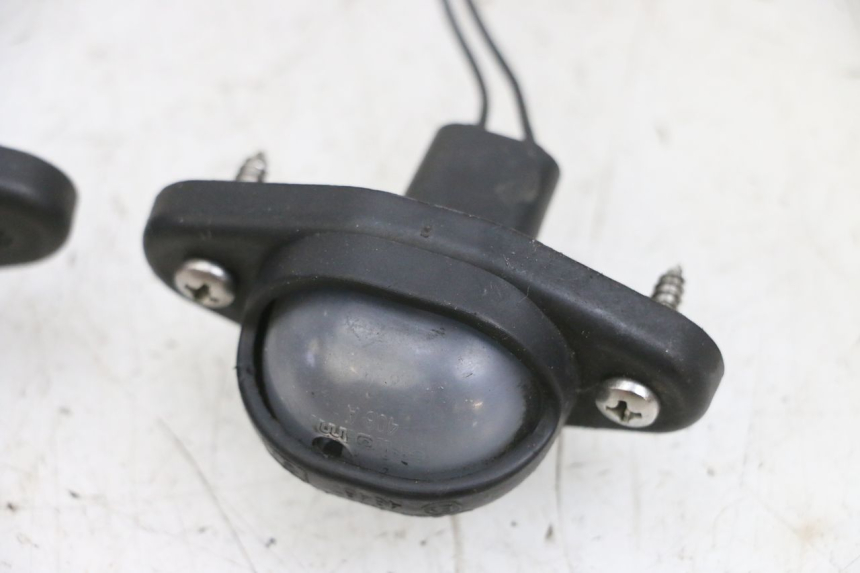 photo de LUZ MATRICULA PIAGGIO MP3 500 (2016 - 2018) - Vista general del producto