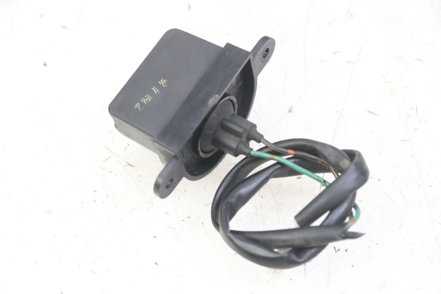 photo de LUZ MATRICULA HONDA NTV DEAUVILLE ABS 700 (2007 - 2016)