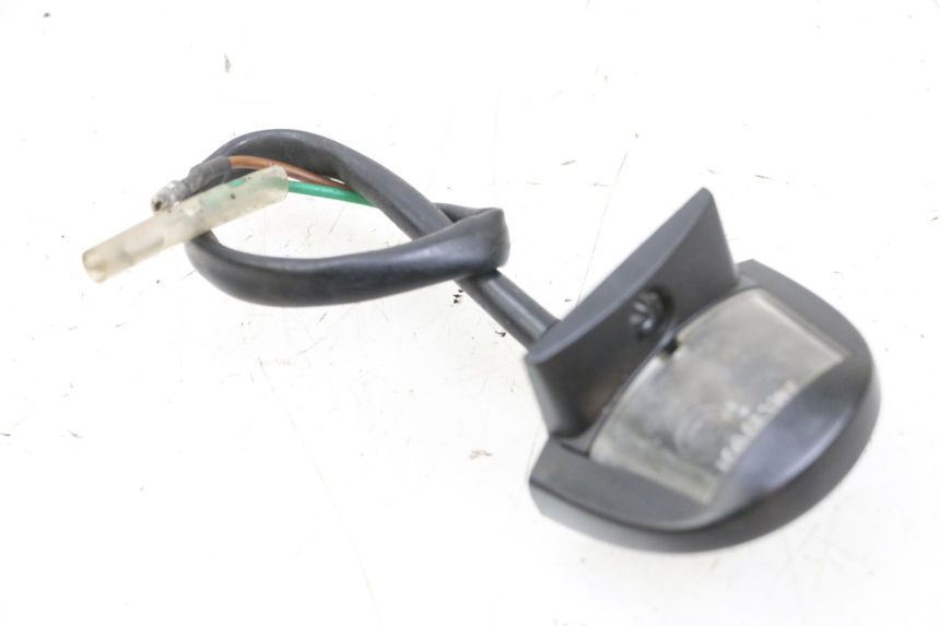 photo de LUZ MATRICULA SYM ORBIT III 3 4T 50 (2021 - 2025) - Detalle de la pieza