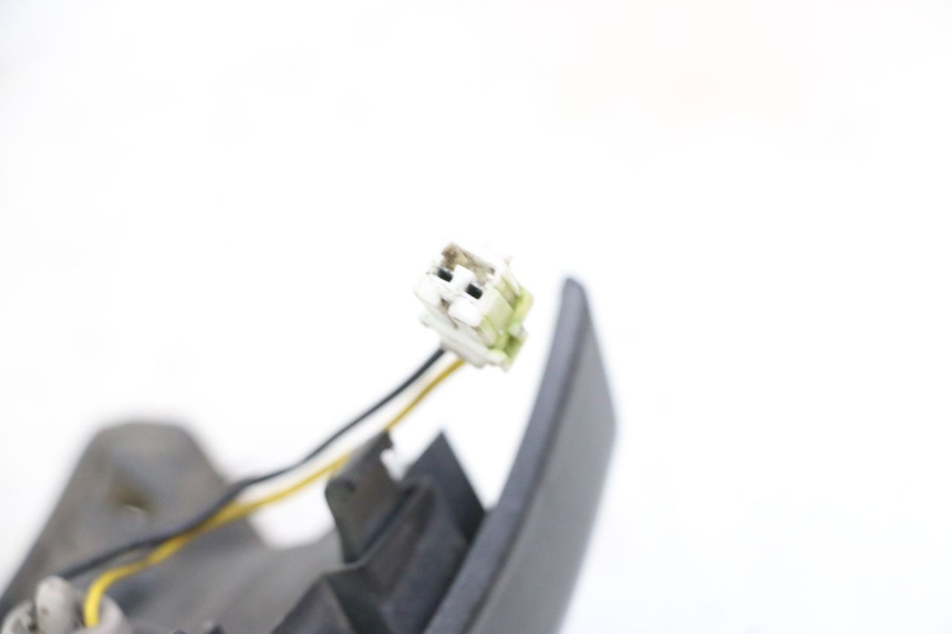photo de LUZ MATRICULA PIAGGIO VESPA GRANTURISMO 200 (2004 - 2005)