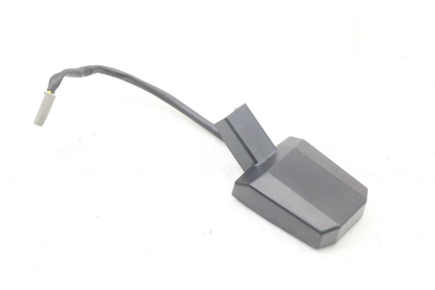 photo de LUZ MATRICULA ROYAL ENFIELD SCRAM 411 (2022 - 2024)