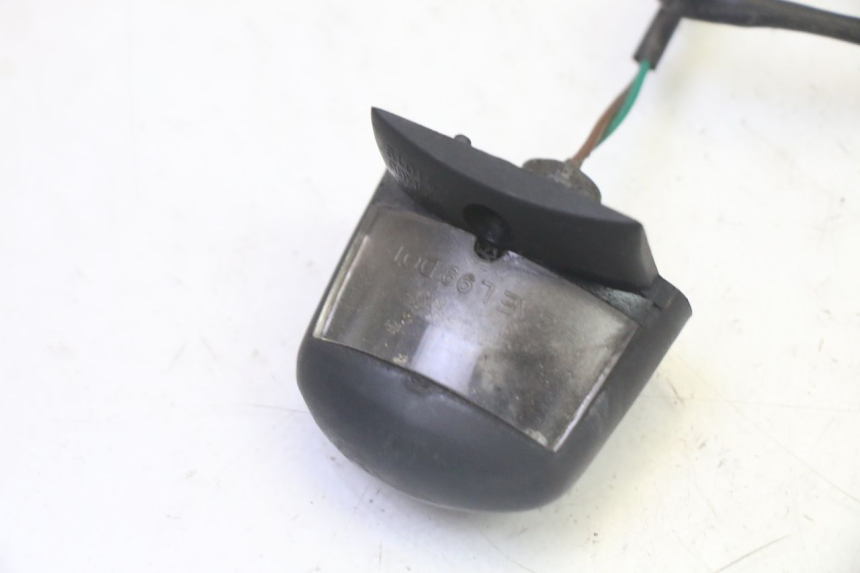 photo de LUZ MATRICULA PEUGEOT SATELIS 125 (2013 - 2018)