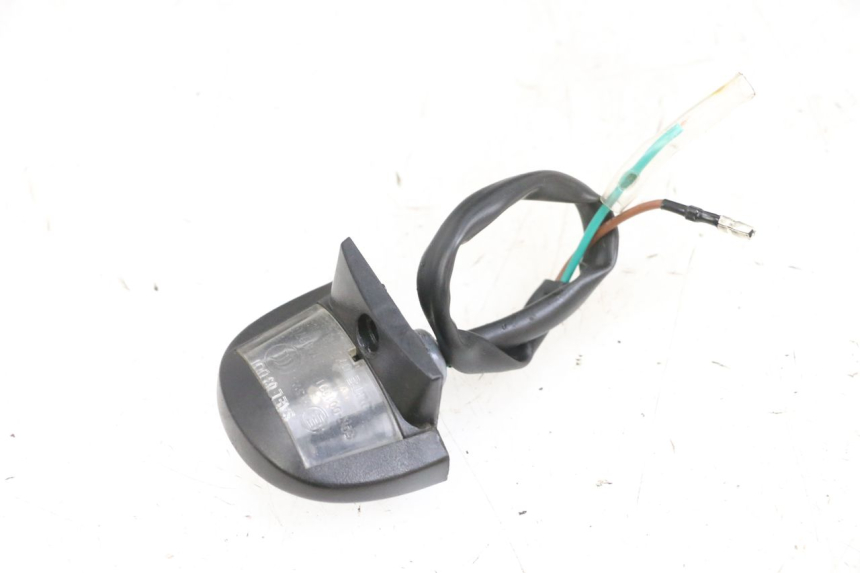 photo de LUZ MATRICULA PEUGEOT TWEET PRO EFI 4T 50 (2021 - 2022)