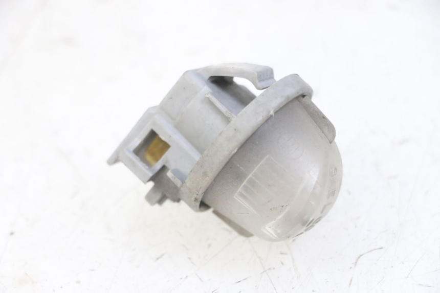 photo de LUZ MATRICULA SUZUKI UH BURGMAN 125 (2002 - 2006)