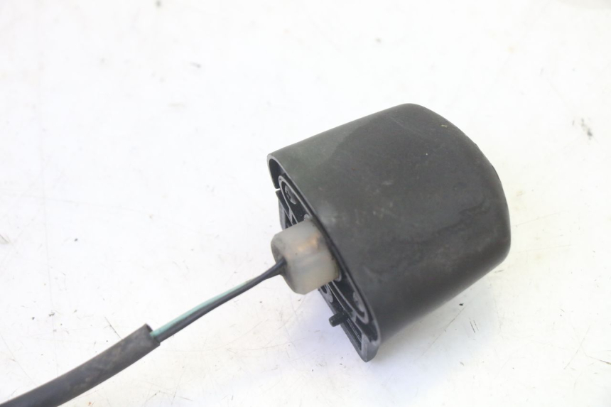 photo de ILUMINACIóN DE MATRíCULA YAMAHA YP MAJESTY 125 (2007 - 2010)