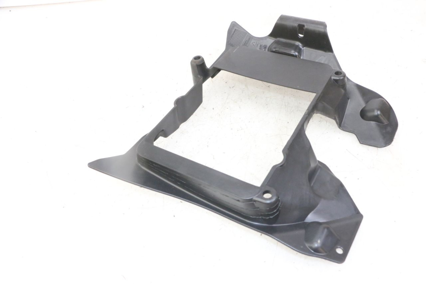 photo de RADIADOR CUBIERTA PIAGGIO IE MP3 YOURBAN 300 (2011 - 2016)