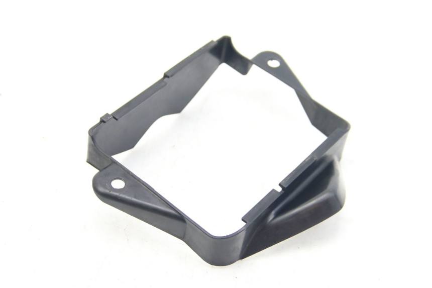 photo de TAPA DEL RADIADOR SUZUKI SIXTEEN 125 (2008 - 2010)
