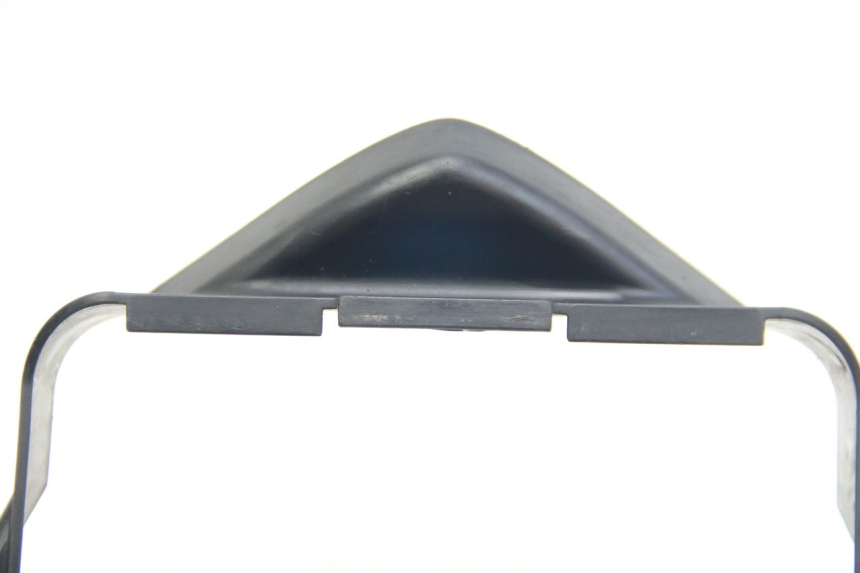 photo de TAPA DEL RADIADOR SUZUKI SIXTEEN 125 (2008 - 2010)