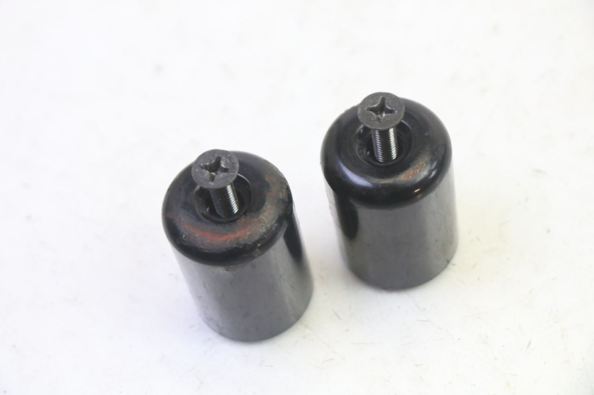 photo de PUNTA DE MANILLAR SUZUKI BURGMAN 125 (2007 - 2014)