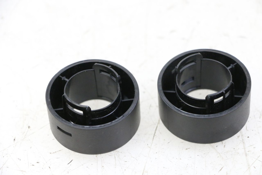 photo de EMBOUT DE GUIDON SEGWAY NINEBOT E2 1