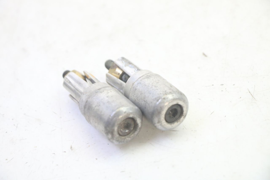 photo de EXTREMOS MANILLAR PEUGEOT ELYSEO 125 (1999 - 2004) - Zoom estado de uso