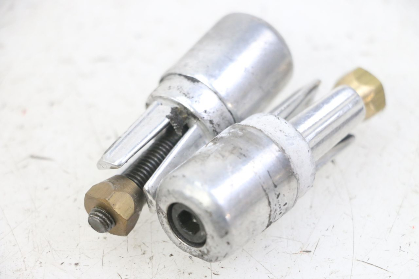 photo de EXTREMOS MANILLAR PEUGEOT ELYSTAR 125 (2002 - 2007)