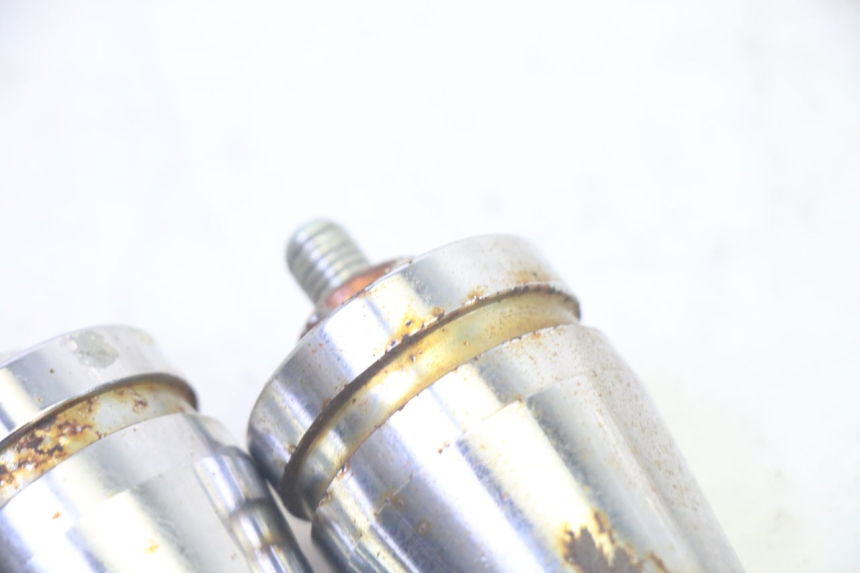 photo de PUNTA DE MANILLAR DAELIM VJ ROADWIN FI 125 (2008 - 2017) - Primer plano técnico