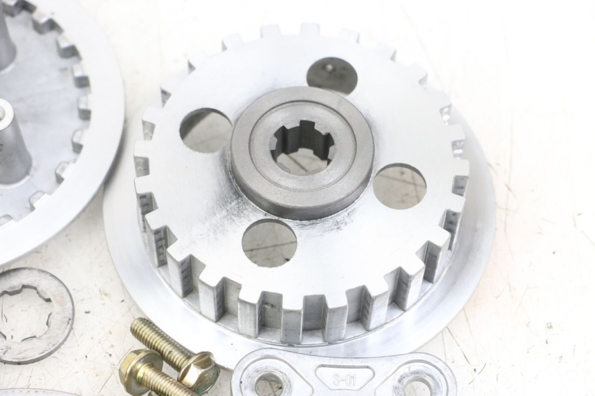 photo de EMBRAGUE APOLLO RFZ 140