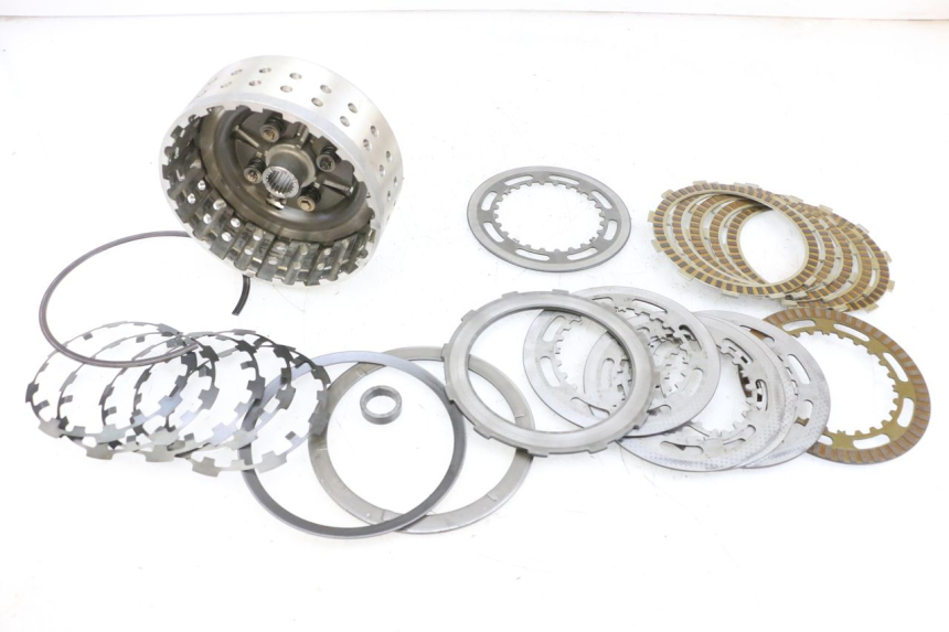 photo de EMBRAGUE SUZUKI BURGMAN 650 (2013 - 2020)