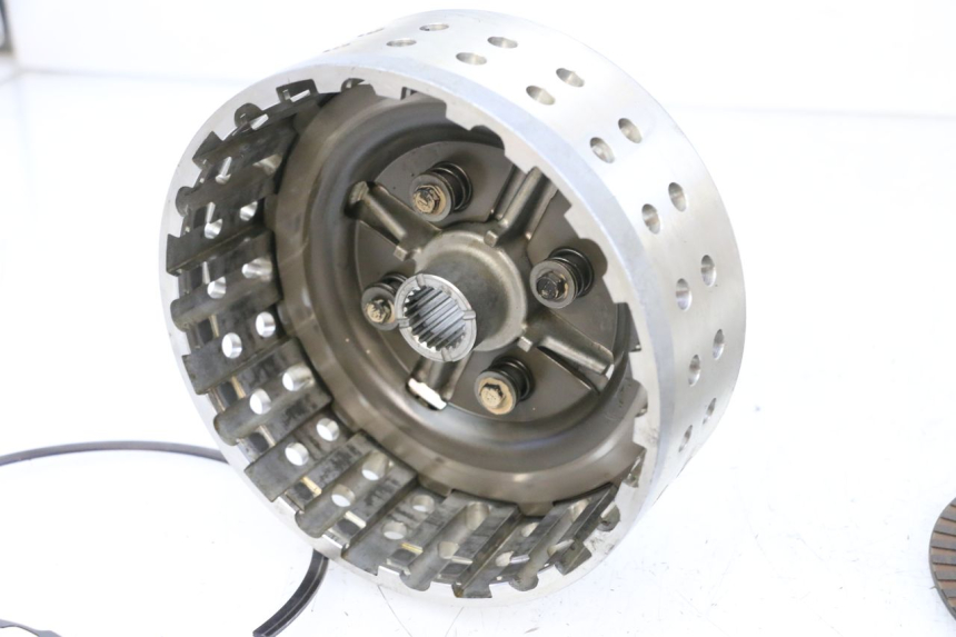 photo de EMBRAGUE SUZUKI BURGMAN 650 (2013 - 2020)