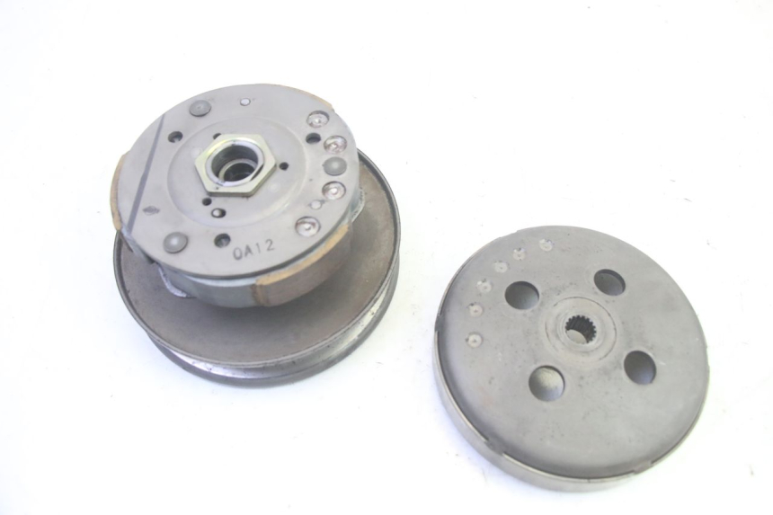 photo de EMBRAGUE SUZUKI BURGMAN 125 (2007 - 2014) - Otra perspectiva