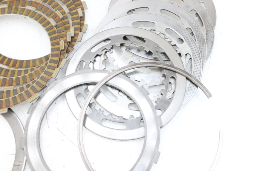 photo de EMBRAGUE SUZUKI BURGMAN EXECUTIVE ABS 650 (2006 - 2012) - Inspección visual detallada