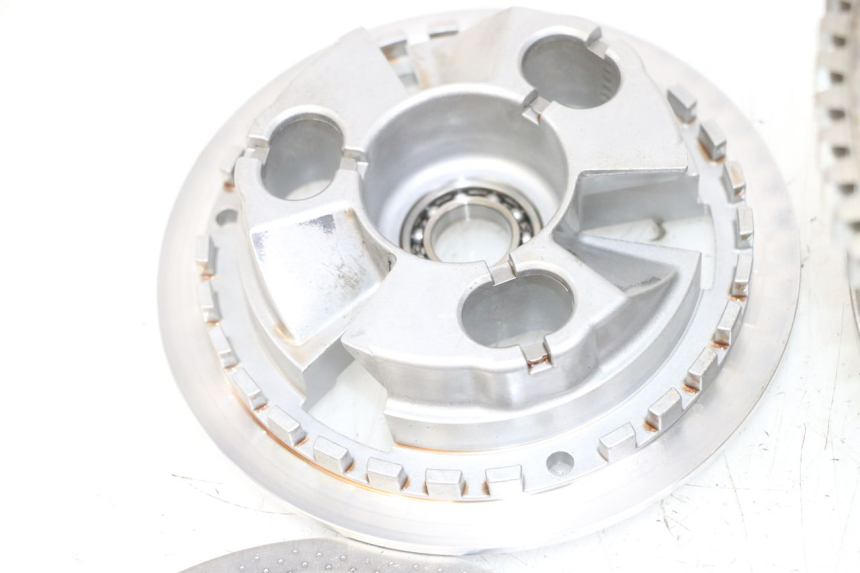 photo de EMBRAGUE HONDA CB R 1000 (2018 - 2023)
