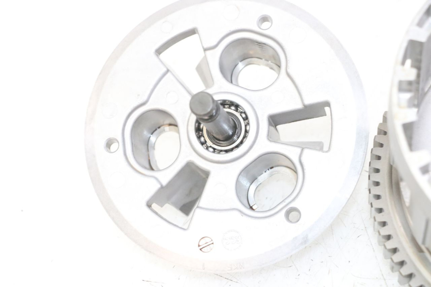 photo de EMBRAGUE HONDA CB R 1000 (2018 - 2023)