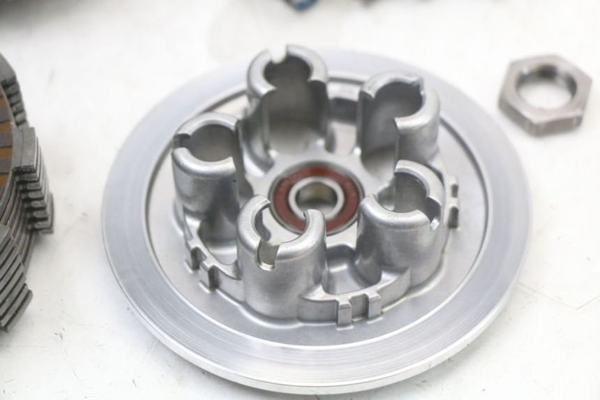 photo de EMBRAGUE HONDA CRF R 250 (2020 - 2021)