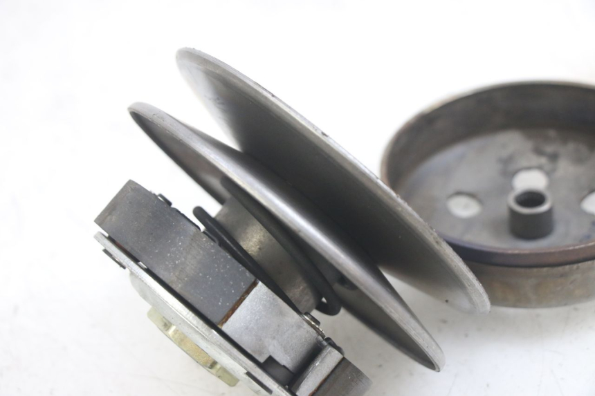 photo de EMBRAGUE GILERA DNA 50 (2000 - 2007)