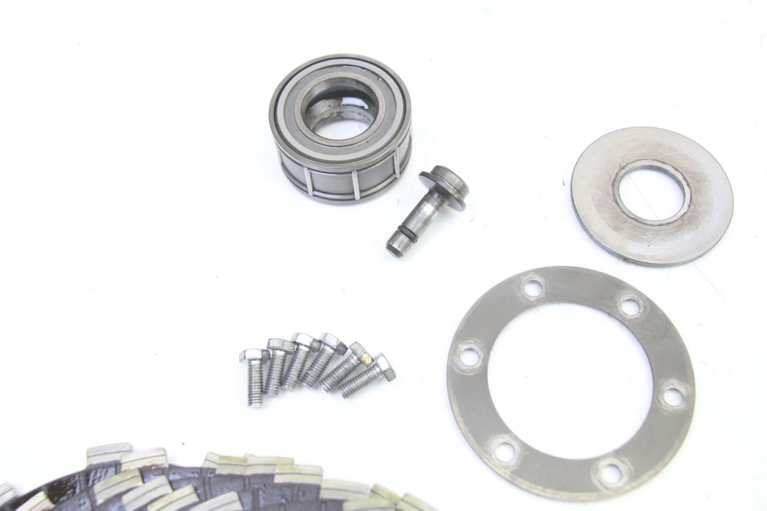 photo de EMBRAGUE YAMAHA FJ 36Y 1100 (1984 - 1985)