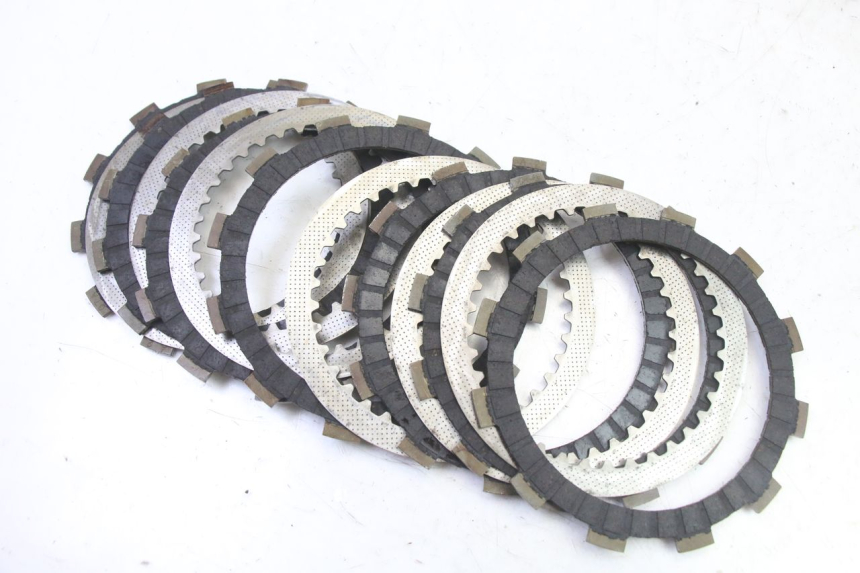 photo de EMBRAGUE SUZUKI GS GSE 500 (2001 - 2003)