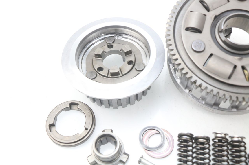 photo de EMBRAGUE SUZUKI GSX-R GSXR K16 1000 (2012 - 2016) - Recambio usado revisado