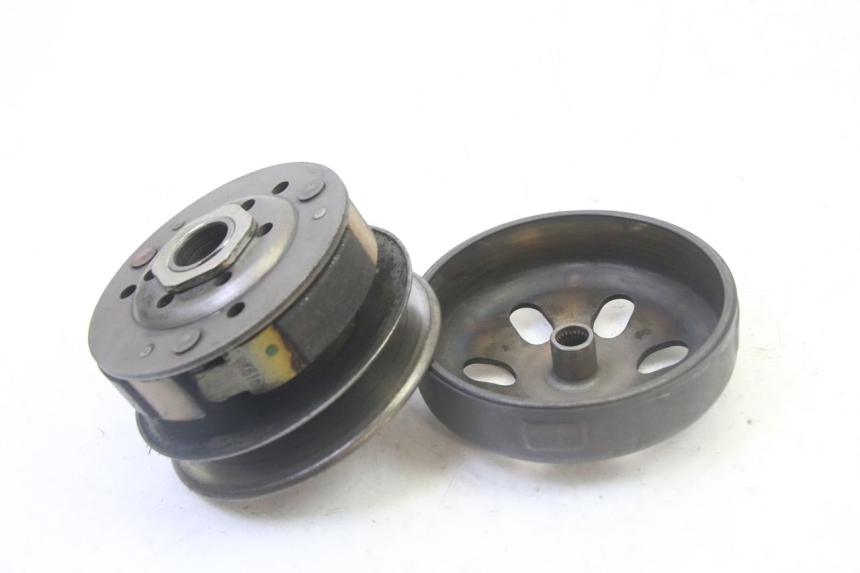 photo de EMBRAGUE PEUGEOT KISBEE 4T 50 (2018 - 2022)