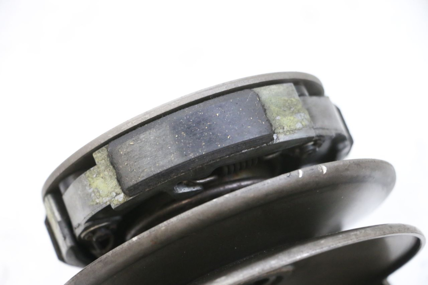 photo de EMBRAGUE PEUGEOT KISBEE 4T 50 (2010 - 2017) - Recambio usado revisado