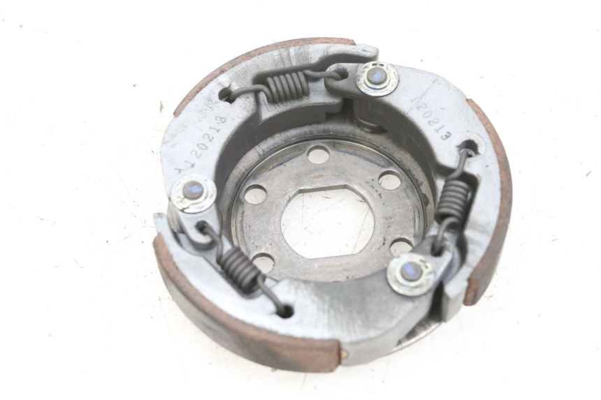 photo de EMBRAGUE PEUGEOT KISBEE 4T 50 (2010 - 2017) - Vista general del producto