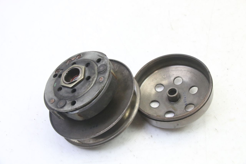 photo de EMBRAGUE PIAGGIO LIBERTY 4T 50 (2009 - 2015)