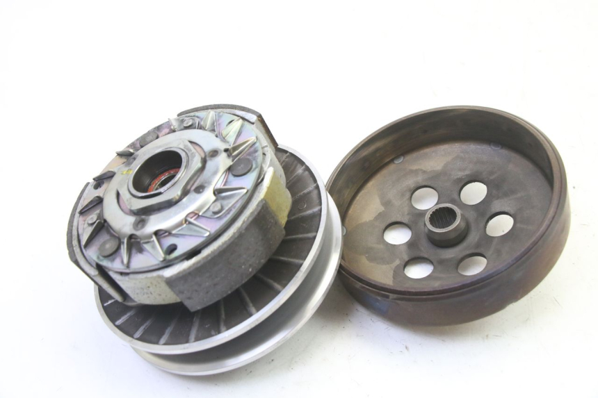 photo de EMBRAGUE PIAGGIO MP3 HPE 310 (2024 - 2025)