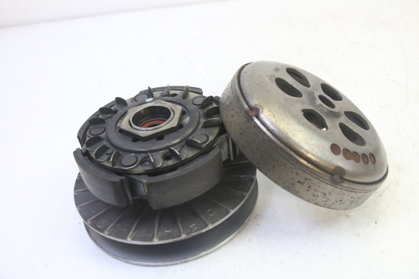 photo de EMBRAGUE PIAGGIO MP3 500 (2011 - 2015) - Detalle de la pieza