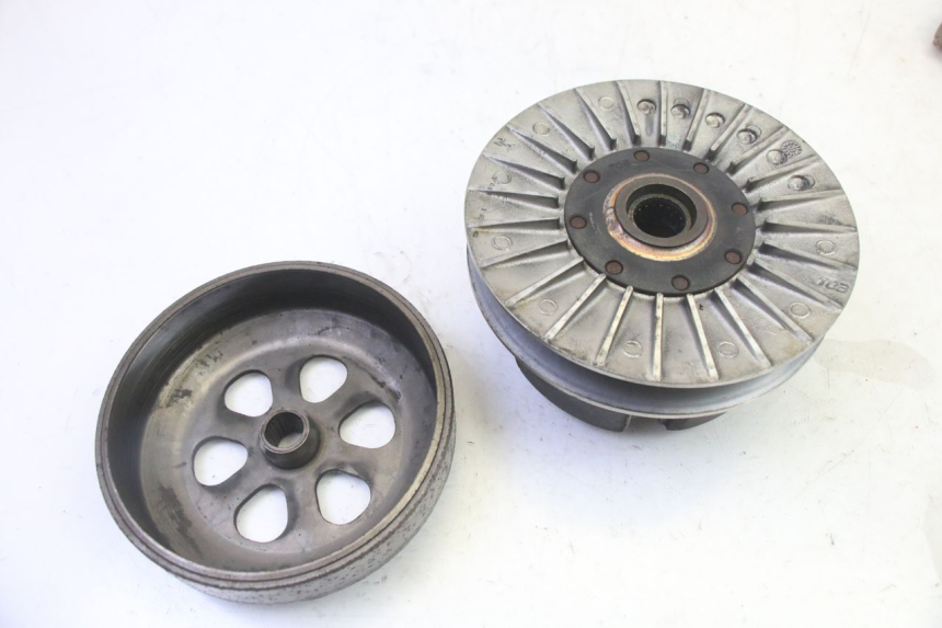 photo de EMBRAGUE PIAGGIO MP3 500 (2011 - 2015) - Detalles de los puntos de fijación