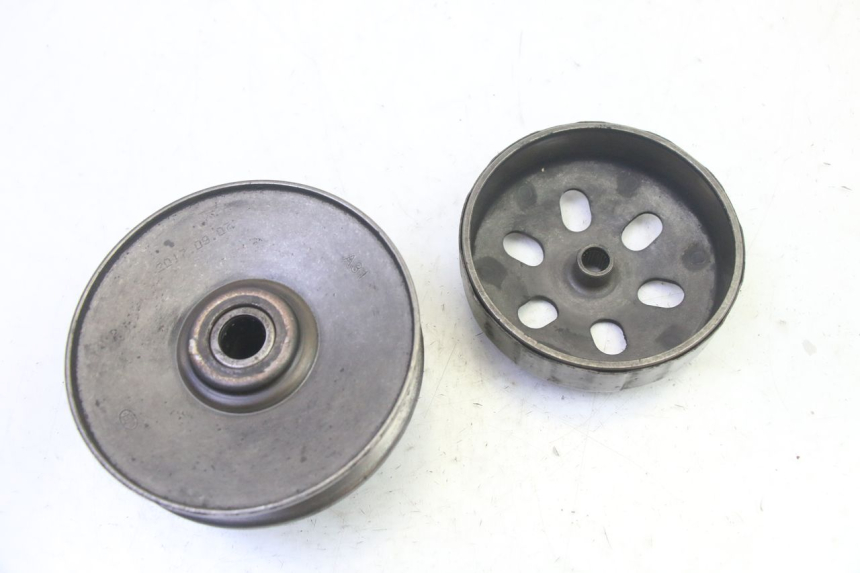 photo de EMBRAGUE SYM ORBIT III 3 4T 50 (2021 - 2025) - Detalles de los puntos de fijación