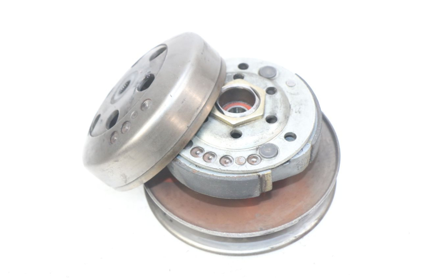 photo de EMBRAGUE PIAGGIO VESPA PRIMAVERA 2T 50 (2013 - 2018)