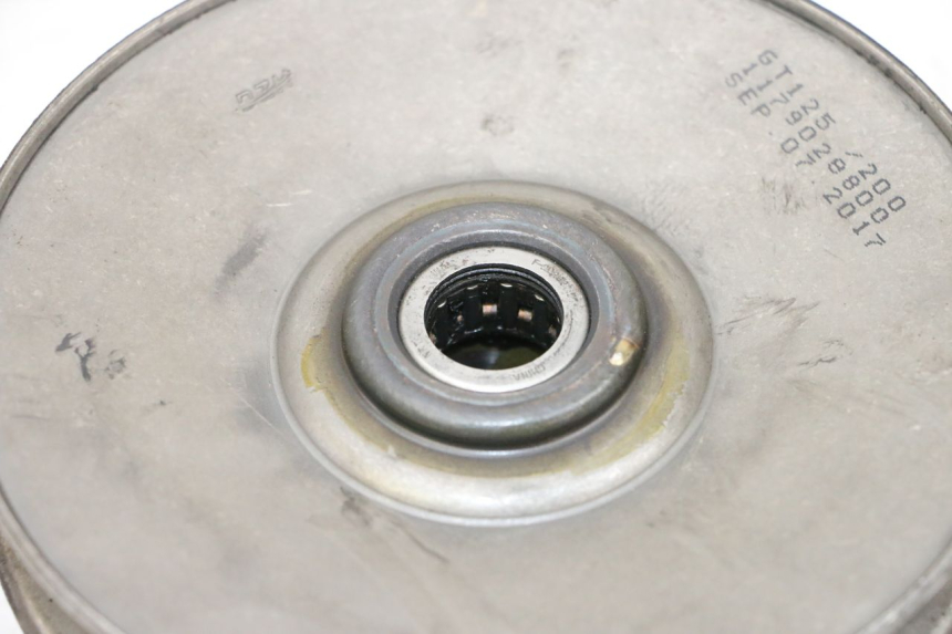 photo de EMBRAGUE PEUGEOT SATELIS 125 (2013 - 2018) - Detalles de los puntos de fijación