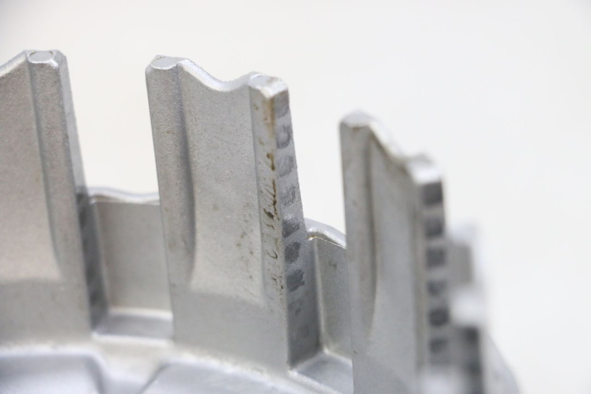 photo de EMBRAGUE YAMAHA TDM ABS 900 (2002 - 2014) - Estado de la superficie y material