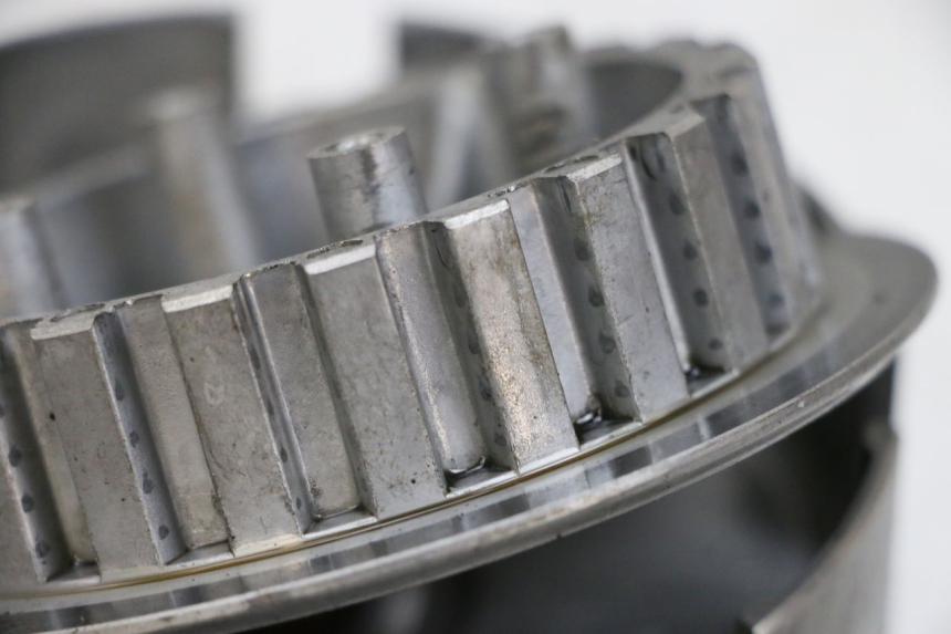 photo de EMBRAGUE YAMAHA TTR 125 (2000 - 2020) - Zoom sobre los componentes