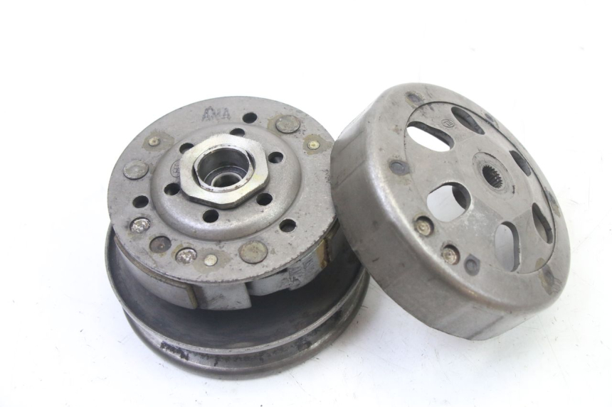 photo de EMBRAGUE PEUGEOT TWEET 4T 50 (2014 - 2019)