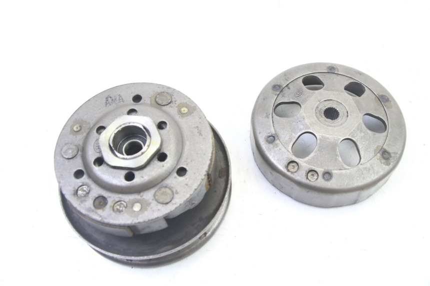 photo de EMBRAGUE PEUGEOT TWEET 4T 50 (2014 - 2019)