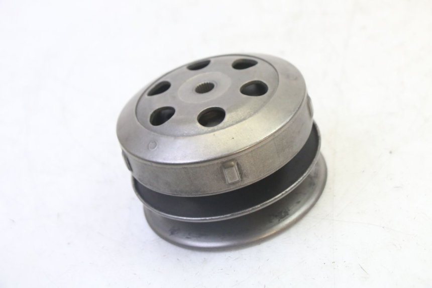 photo de EMBRAGUE GTS VICI 4T 50 (2020 - 2025)